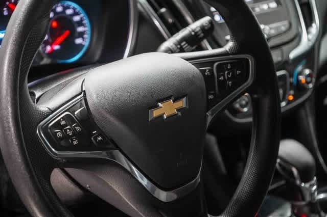 Thumbnail: 2022 Chevrolet Equinox - 20