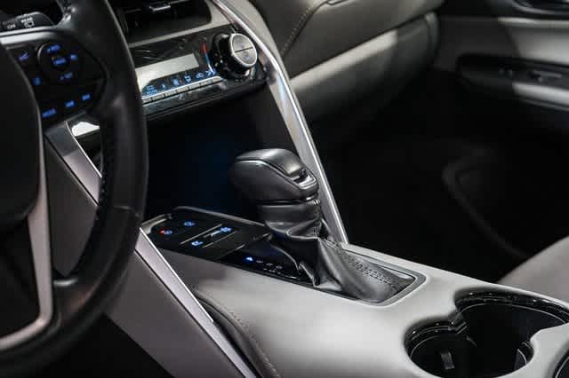 Thumbnail: 2022 Toyota Venza - 24