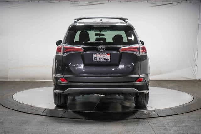 Thumbnail: 2016 Toyota RAV4 - 3