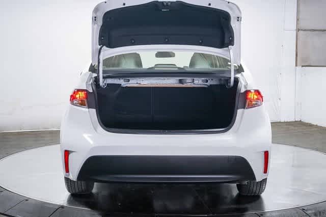 Thumbnail: 2023 Toyota Corolla - 27