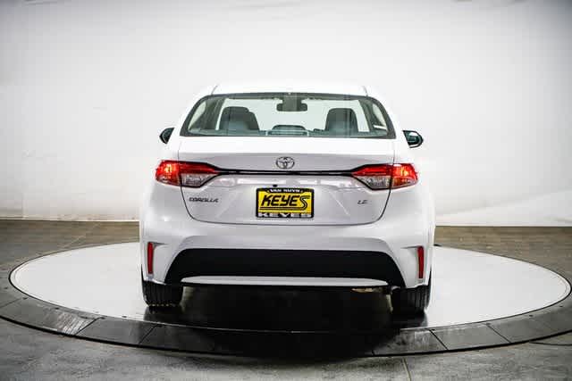 Thumbnail: 2022 Toyota Corolla - 4