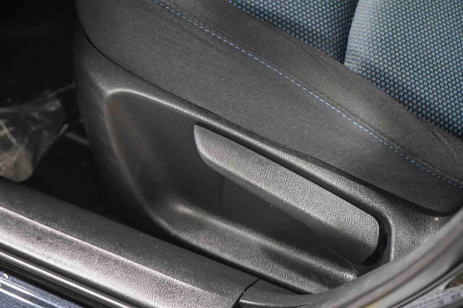 Thumbnail: 2020 Toyota Yaris - 23