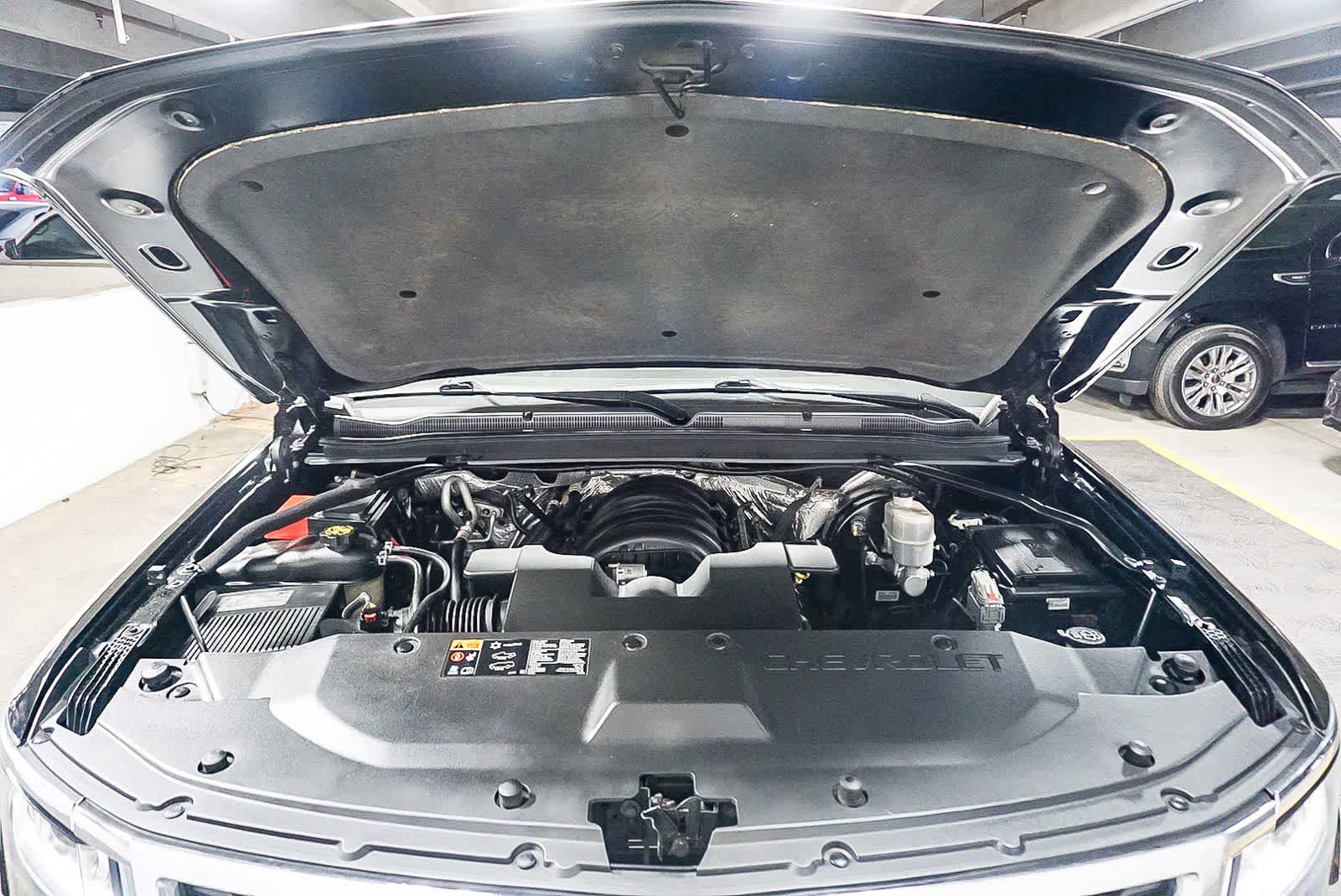 Thumbnail: 2016 Chevrolet Tahoe - 27