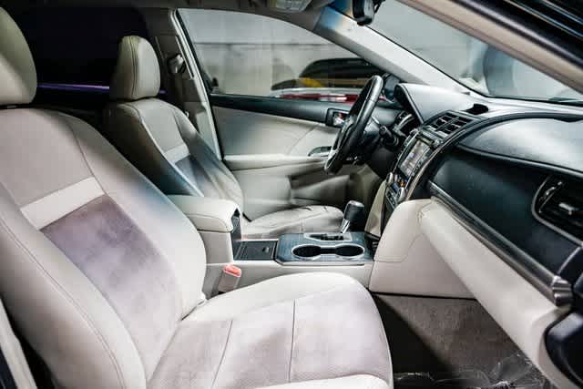 Thumbnail: 2014 Toyota Camry - 15