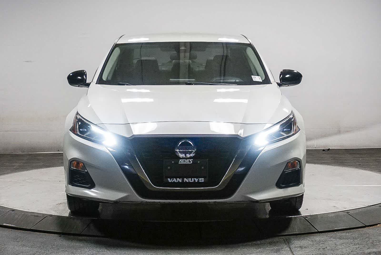 Thumbnail: 2020 Nissan Altima - 2