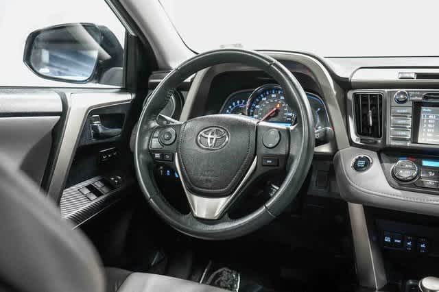 Thumbnail: 2015 Toyota RAV4 - 15