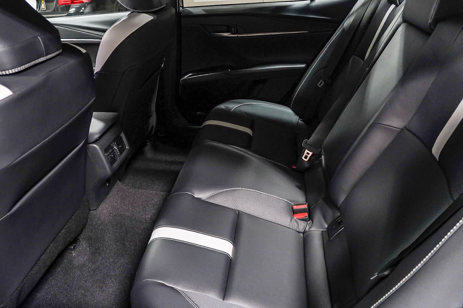 Thumbnail: 2026 Toyota Camry - 21