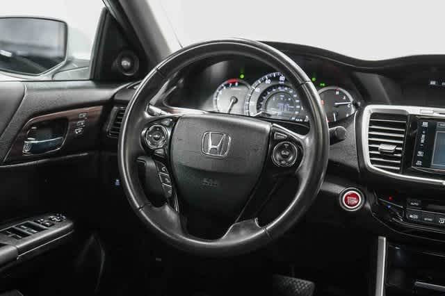 Thumbnail: 2017 Honda Accord - 15