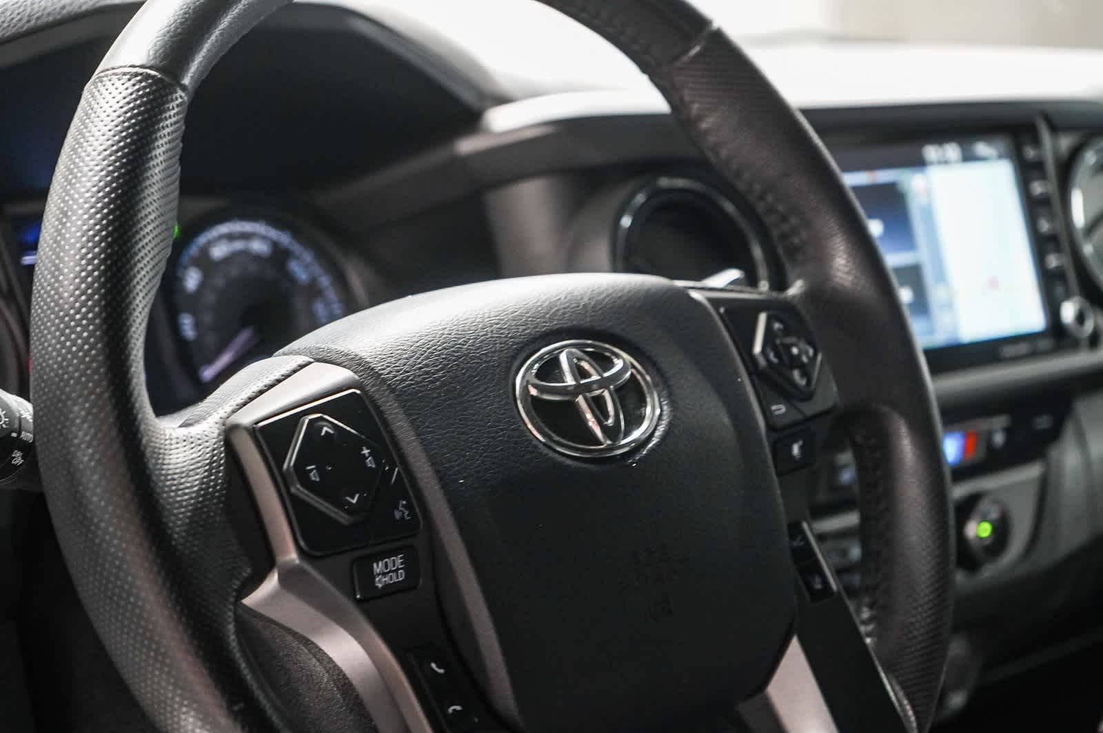 Thumbnail: 2020 Toyota Tacoma - 16