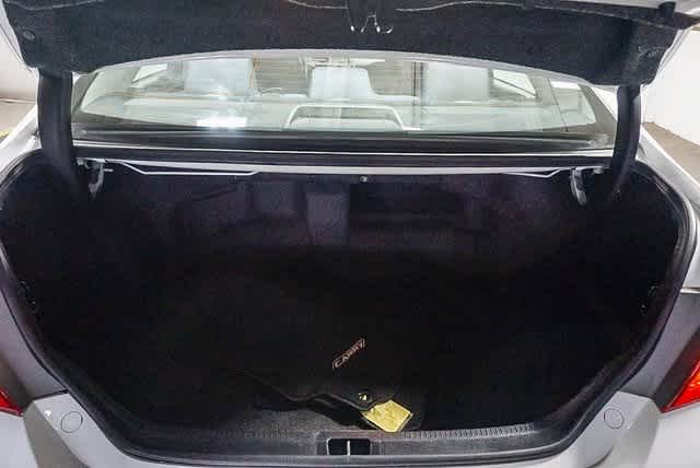 Thumbnail: 2017 Toyota Camry - 27