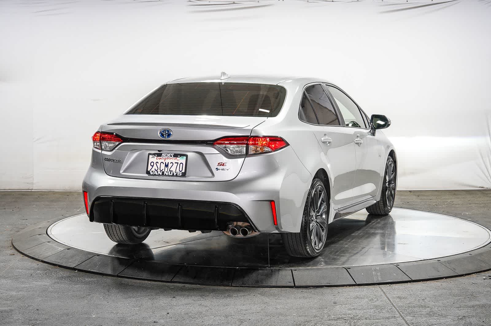Thumbnail: 2025 Toyota Corolla - 4