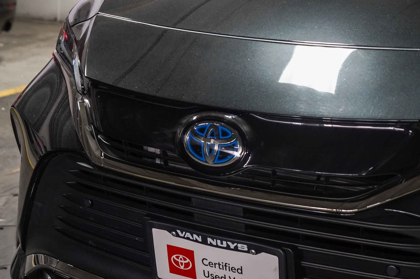 Thumbnail: 2024 Toyota Venza - 9