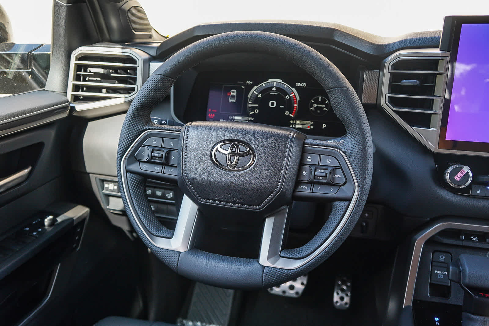 Thumbnail: 2026 Toyota Tundra - 18