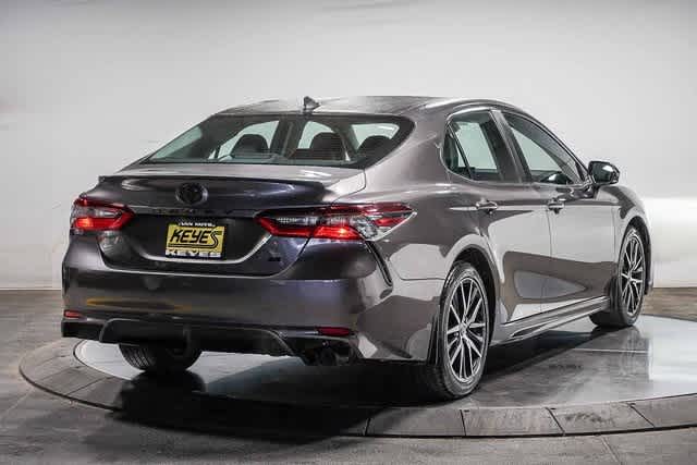 Thumbnail: 2023 Toyota Camry - 4