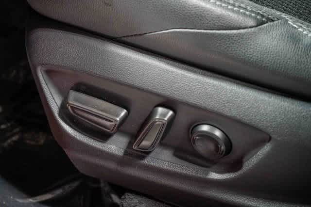 Thumbnail: 2024 Toyota bZ4X - 20