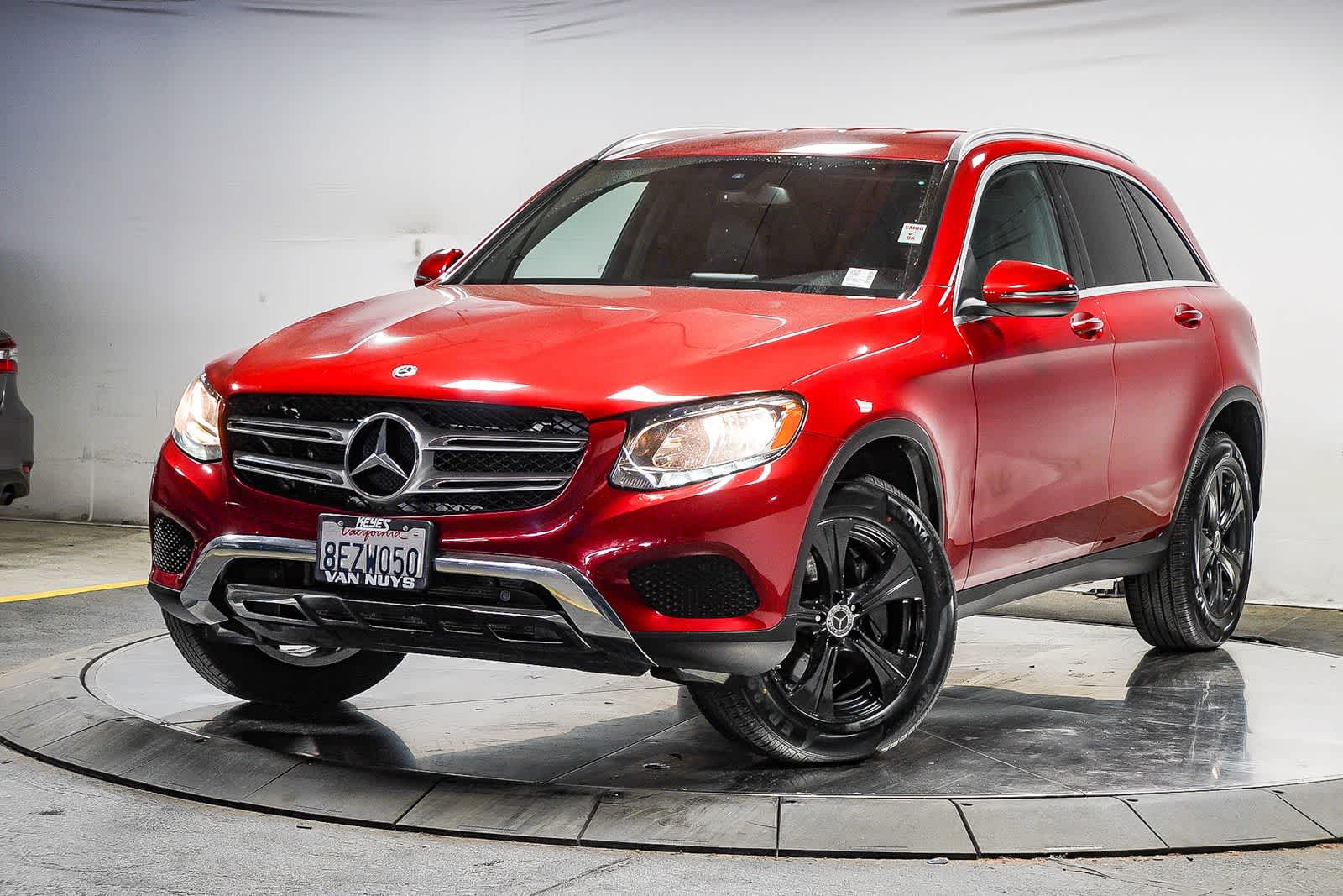 2018 Mercedes-Benz GLC 300 -
                  Van Nuys, CA