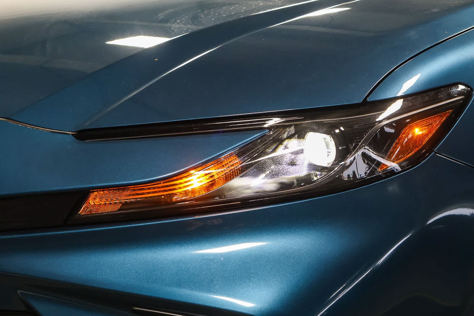 Thumbnail: 2025 Toyota Camry - 7