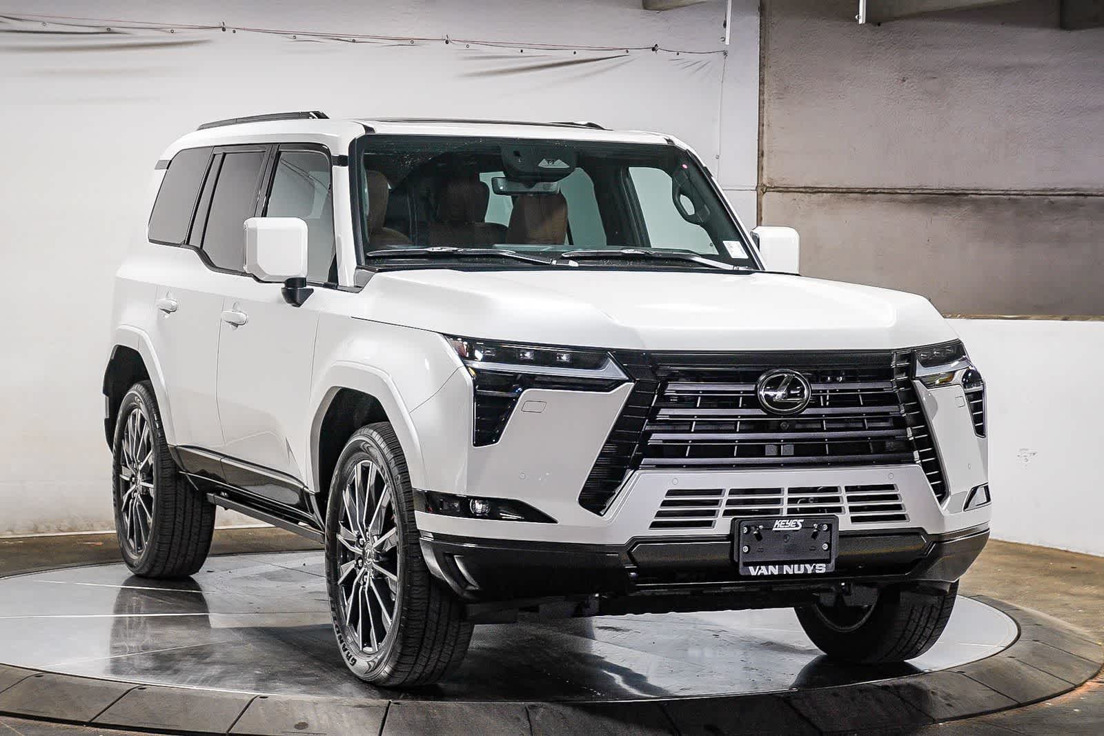 Thumbnail: 2025 Lexus GX - 3