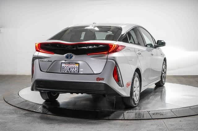 Thumbnail: 2018 Toyota Prius Prime - 5