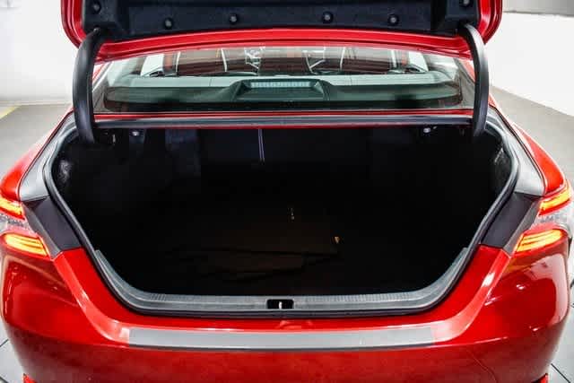 Thumbnail: 2019 Toyota Camry - 27