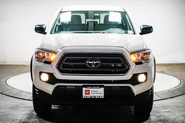 Thumbnail: 2023 Toyota Tacoma - 4