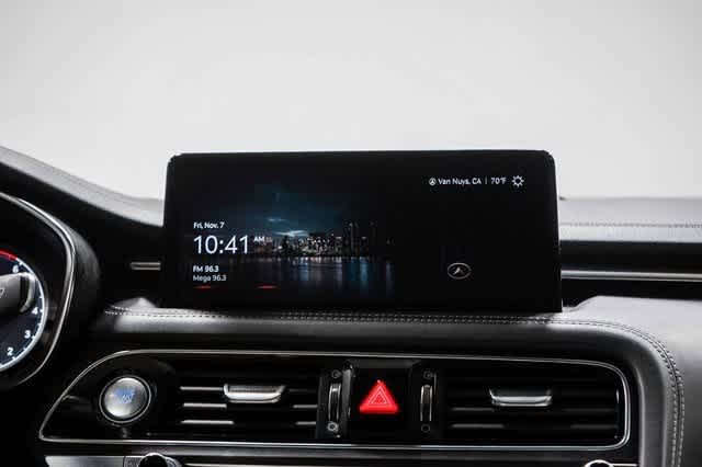 Thumbnail: 2023 Genesis G70 - 14