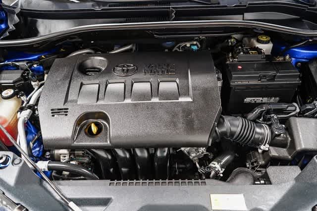 2018 Toyota C-HR XLE 27