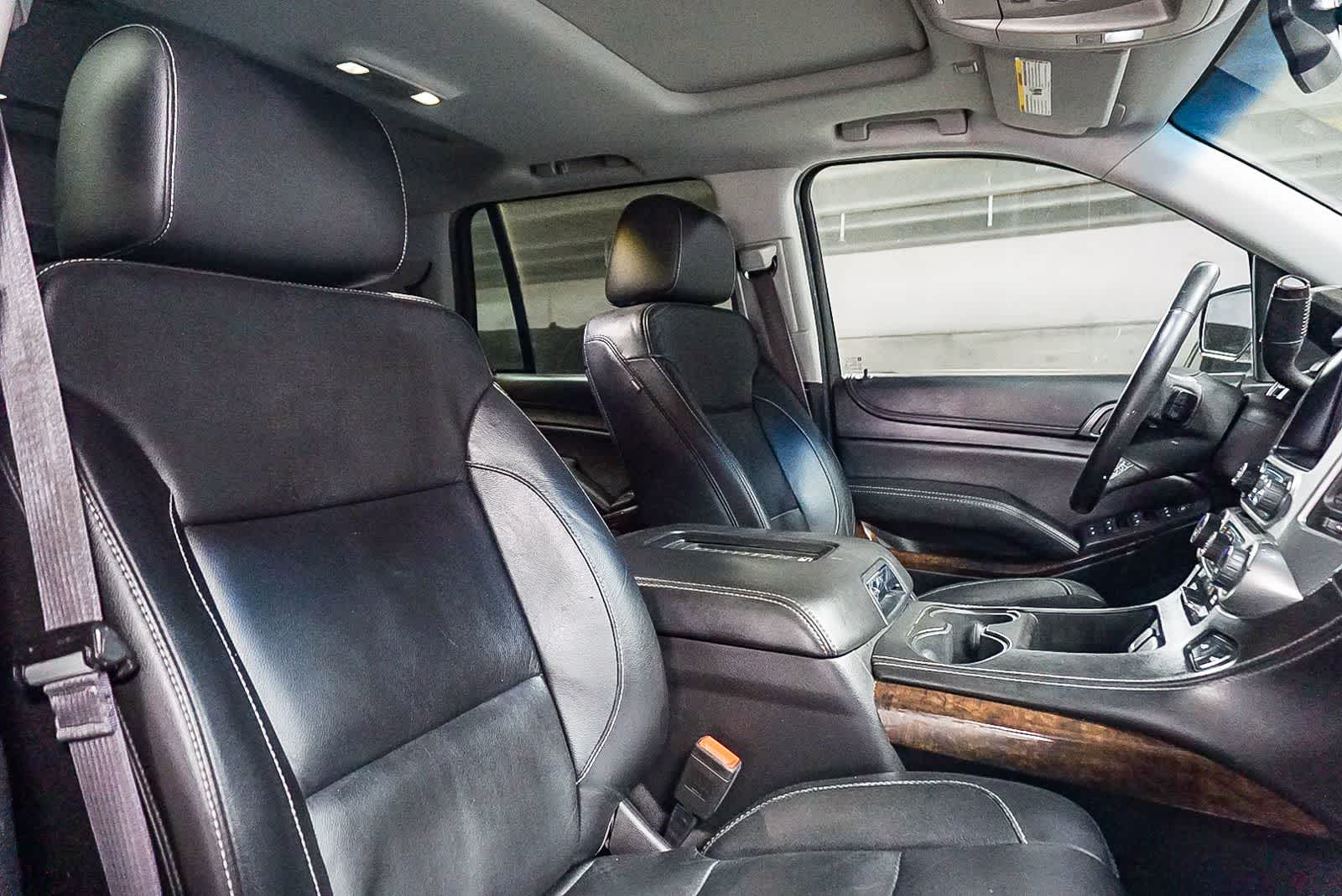 Thumbnail: 2016 Chevrolet Tahoe - 17