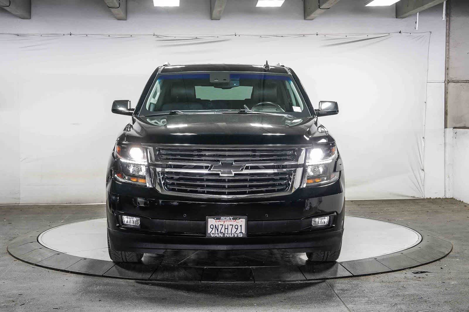Thumbnail: 2018 Chevrolet Suburban - 6
