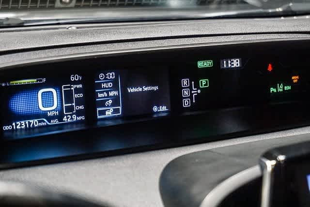 Thumbnail: 2018 Toyota Prius Prime - 25