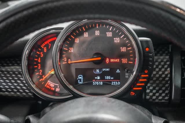 Thumbnail: 2015 MINI Cooper Hardtop - 24