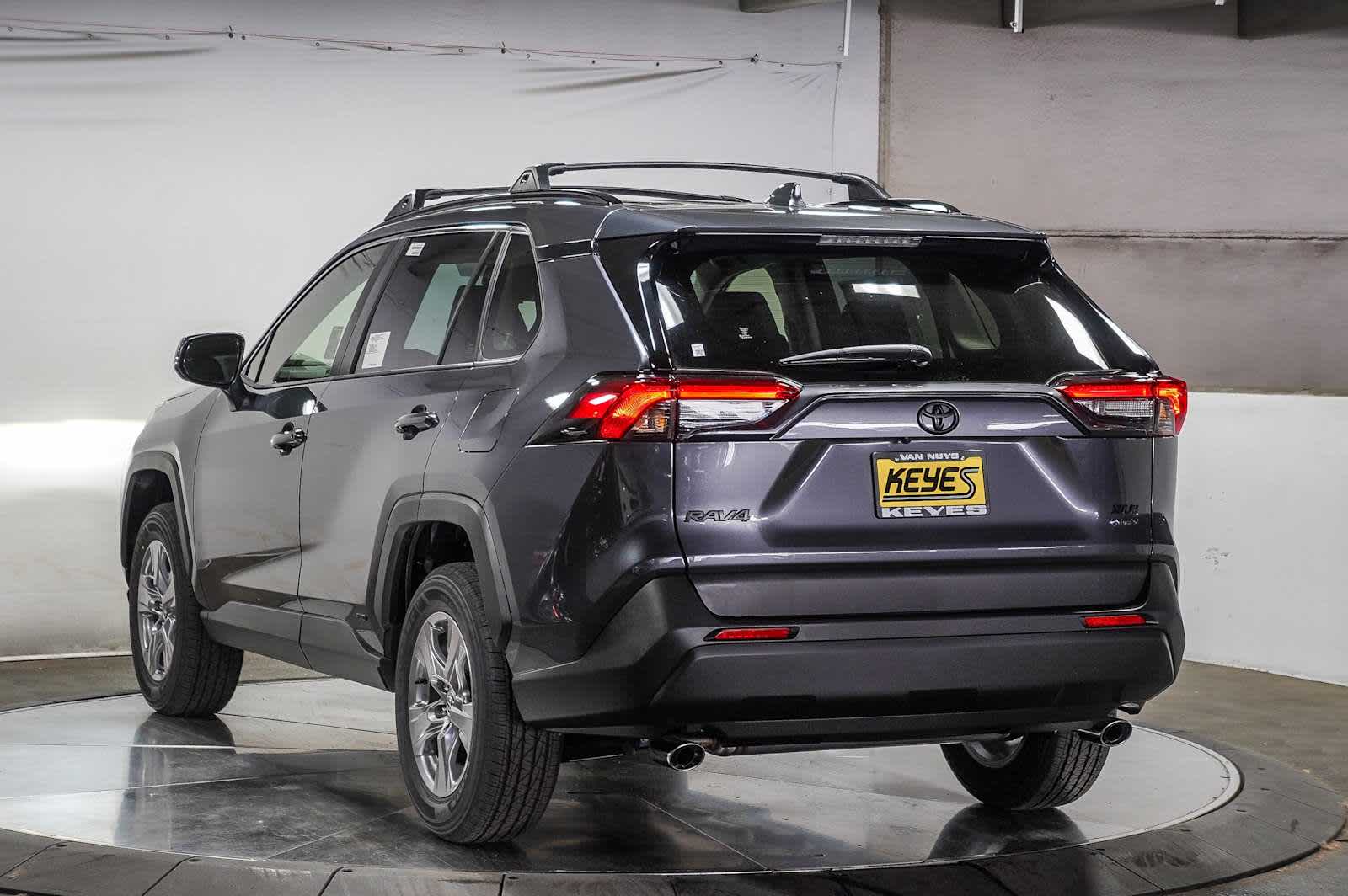 Thumbnail: 2025 Toyota RAV4 - 6