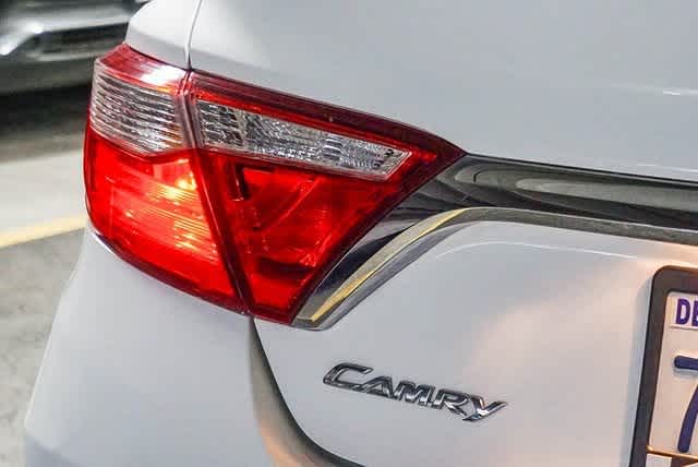 Thumbnail: 2017 Toyota Camry - 13