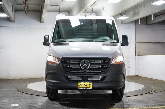Thumbnail: 2023 Mercedes-Benz Sprinter - 6