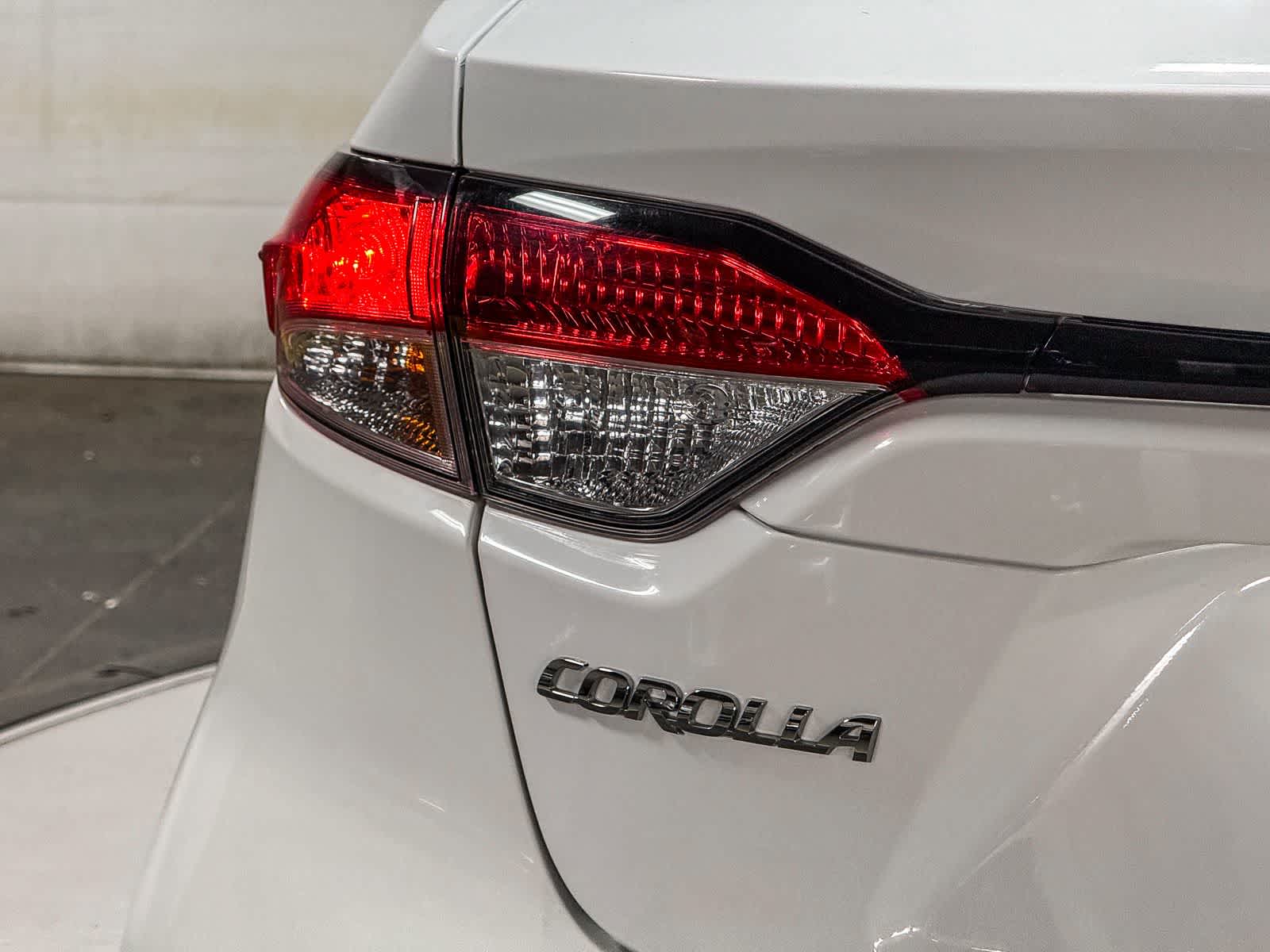 Thumbnail: 2024 Toyota Corolla - 12