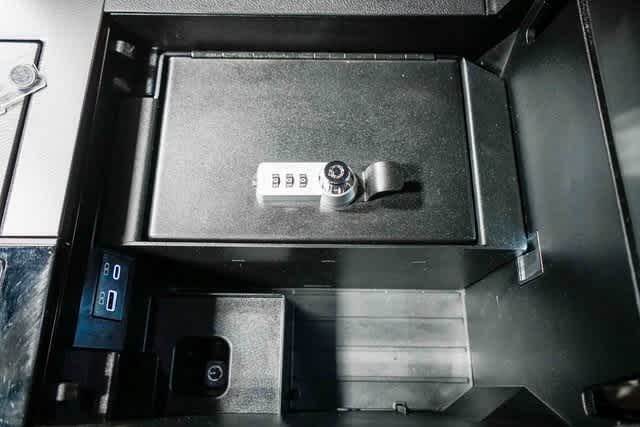 Thumbnail: 2025 Toyota Sequoia - 25