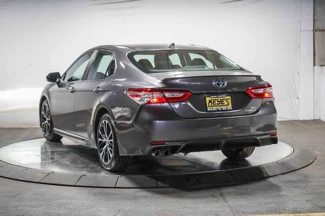 Thumbnail: 2020 Toyota Camry - 3