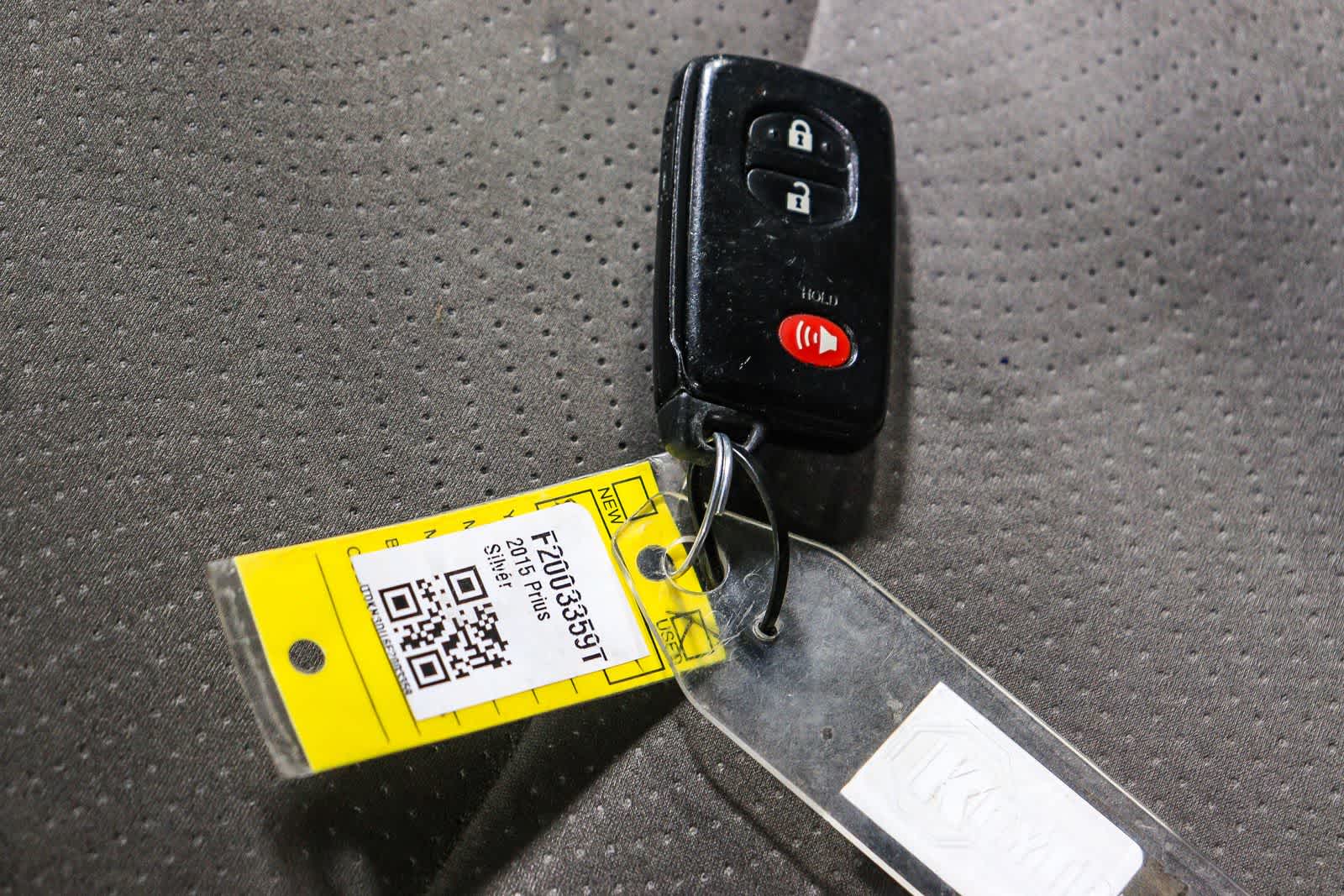 Thumbnail: 2015 Toyota Prius - 30