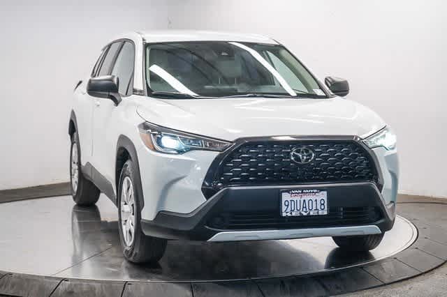 Thumbnail: 2022 Toyota Corolla Cross - 6