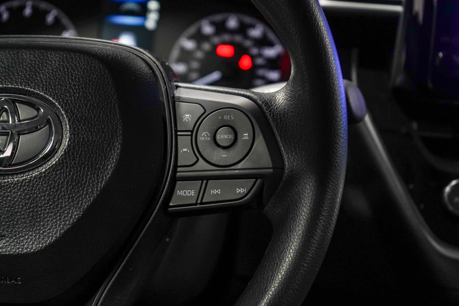 Thumbnail: 2025 Toyota Corolla - 19