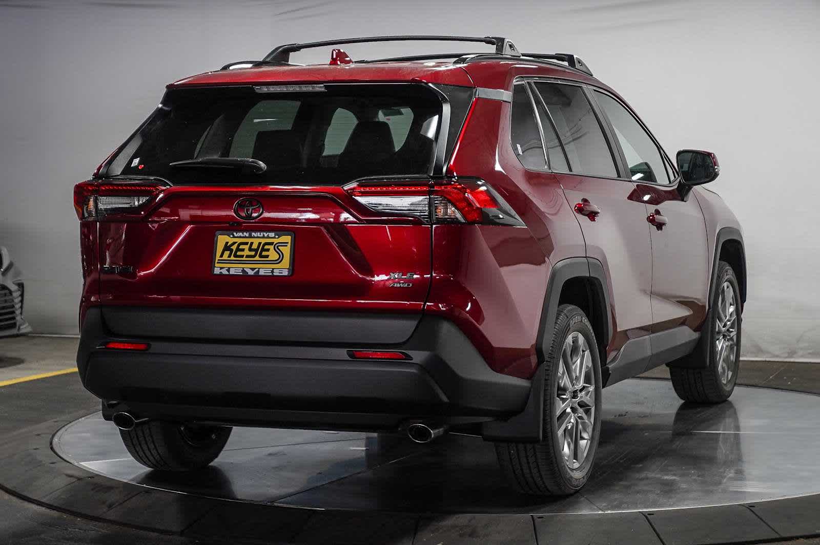 Thumbnail: 2025 Toyota RAV4 - 4