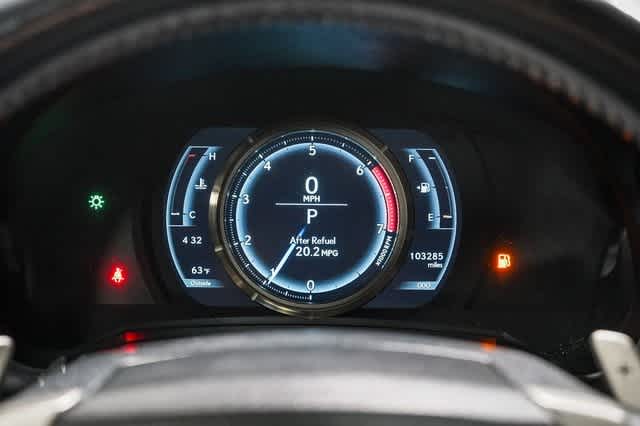 Thumbnail: 2017 Lexus IS - 25