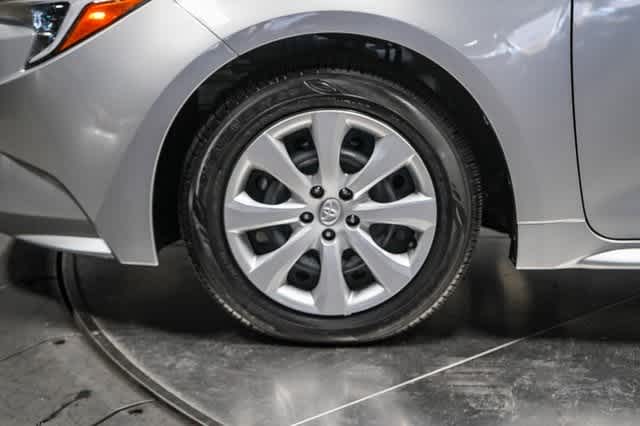 Thumbnail: 2023 Toyota Corolla - 9