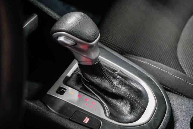 Thumbnail: 2021 Kia Forte - 20