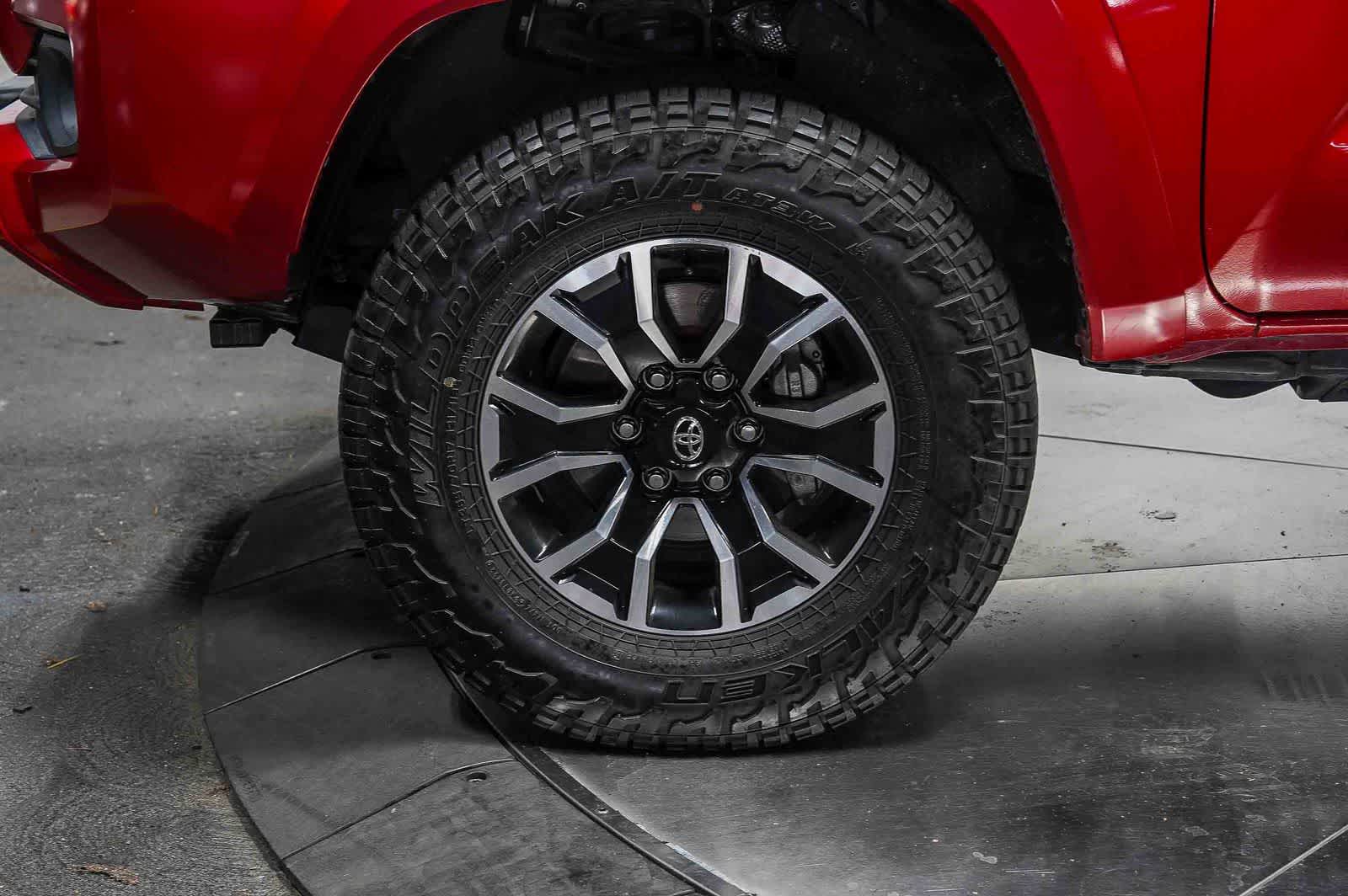 Thumbnail: 2023 Toyota Tacoma - 9
