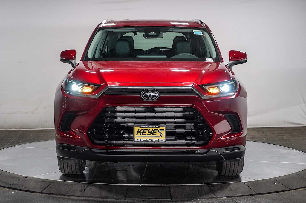 New 2025 Toyota Grand Highlander XLE SUV