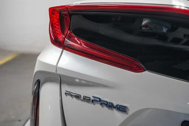 Thumbnail: 2018 Toyota Prius Prime - 12