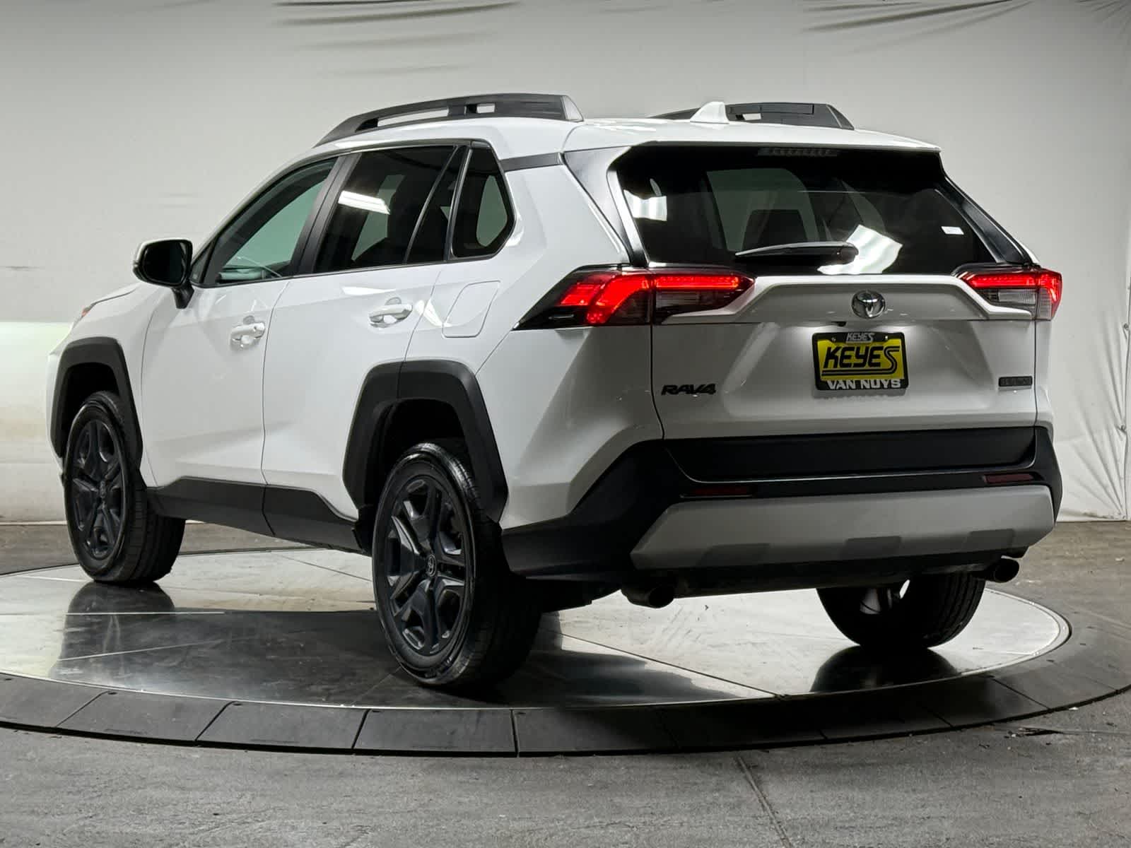 Thumbnail: 2024 Toyota RAV4 - 3