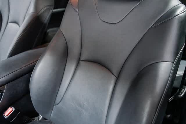 2017 Toyota Prius Four 27