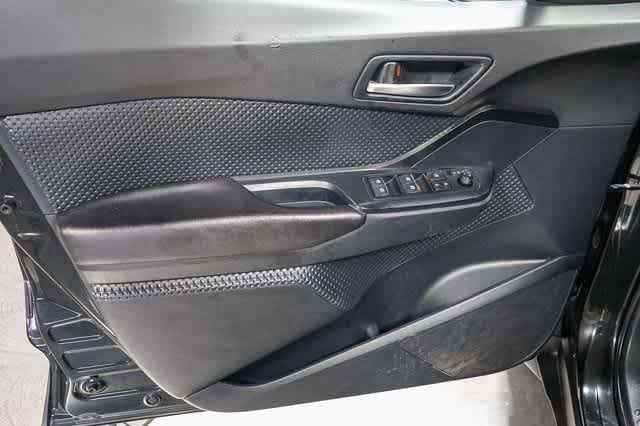 Thumbnail: 2018 Toyota C-HR - 22